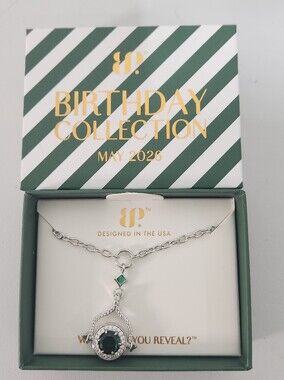 BP Silver Green Halo Pendant Necklace